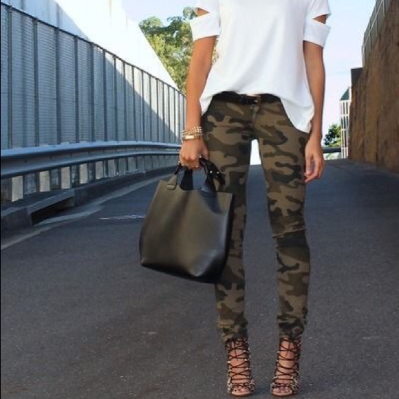 High Fashion Soft & Stretchy - Camo Legging/Pants - Picture 6 of 6